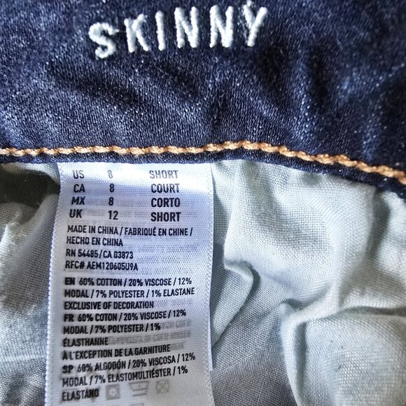 American Eagle Women's Size 8 Short Skinny Blue Jeans, Excellent Condition - Picture 5 of 8